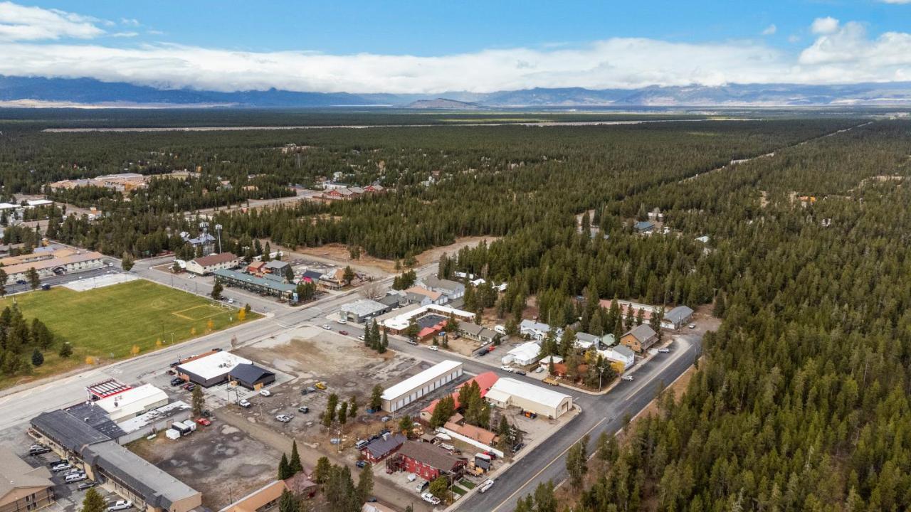 The Yellowstone Hideaway Unit A Вест-Йеллоустоун Екстер'єр фото