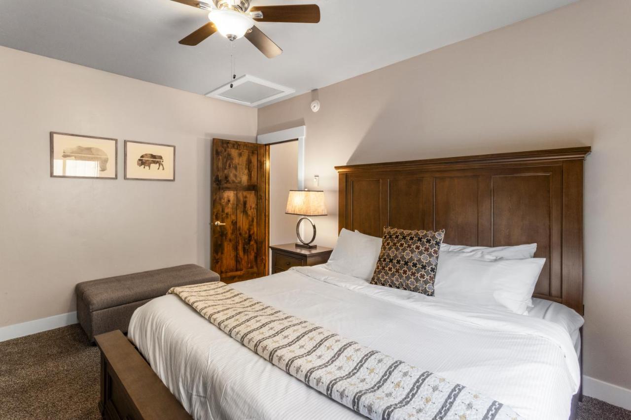 The Yellowstone Hideaway Unit A Вест-Йеллоустоун Екстер'єр фото
